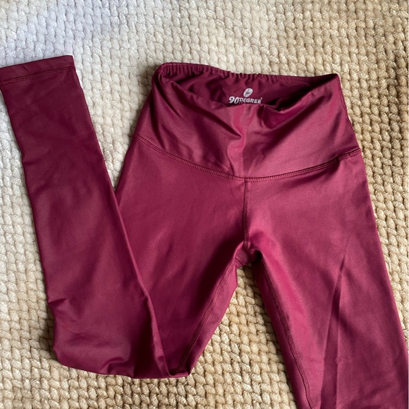 Workout leggings - Picture 1 of 2